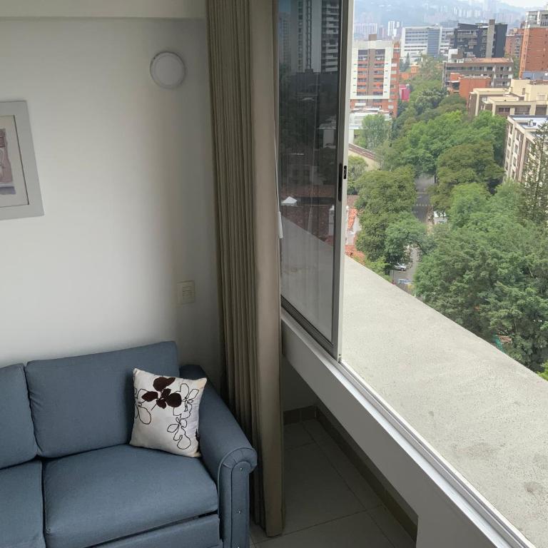Amoblados Medellin Poblado - Apartamento Deluxe de 2 dormitorios - 10