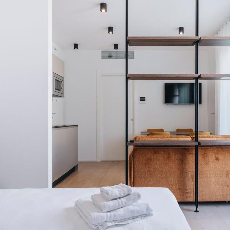 Treviso Residence - Ca' Sette Treviso Airport - Studio Apartment with One Double Bed - 1
