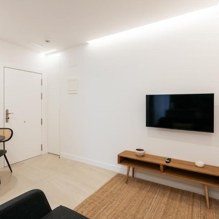 Welcomer Apartments Bernabéu - Superior Apartment - 9