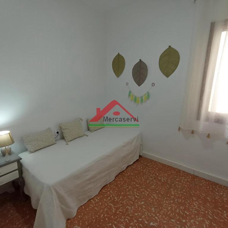 Almas Redo - One-Bedroom Apartment - 10