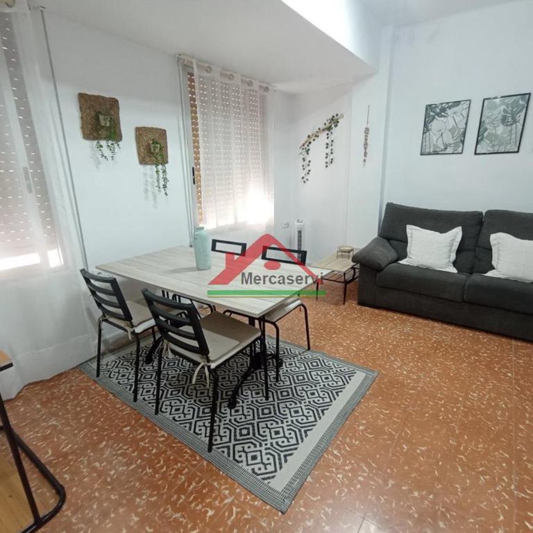 Almas Redo - One-Bedroom Apartment - 12