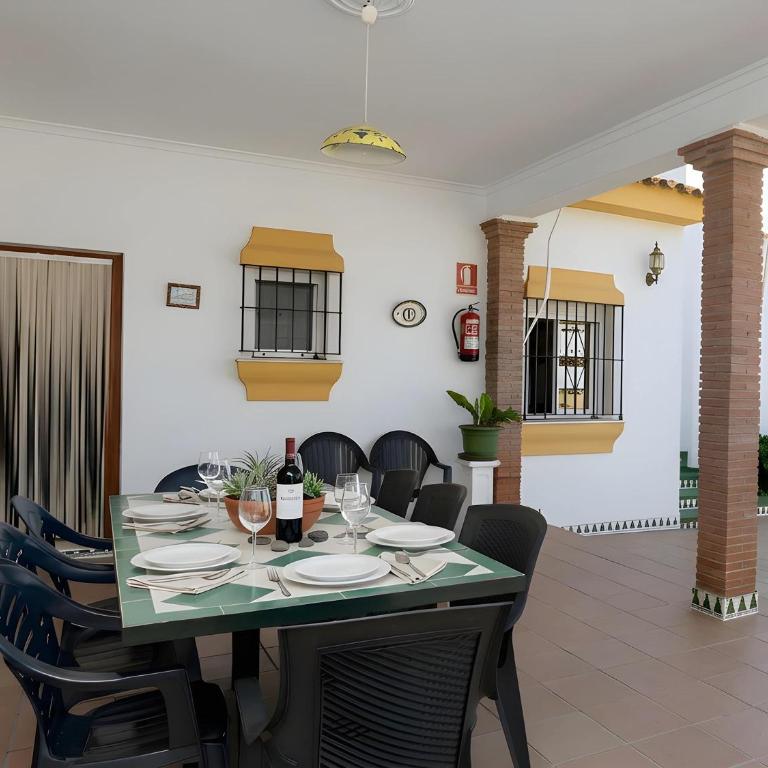 Chalet con piscina privada y zona de barbacoa cerca del pueblo - Casa Vacanze - 9