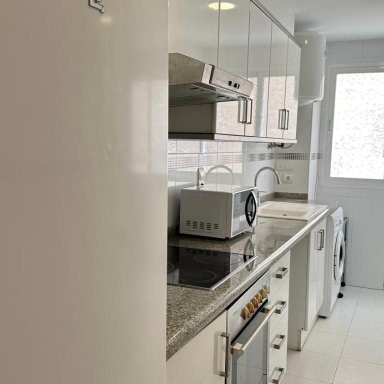 Athenea Playa Grandia - Alquiler solo a familias - Apartamento Deluxe de 2 dormitorios - 12