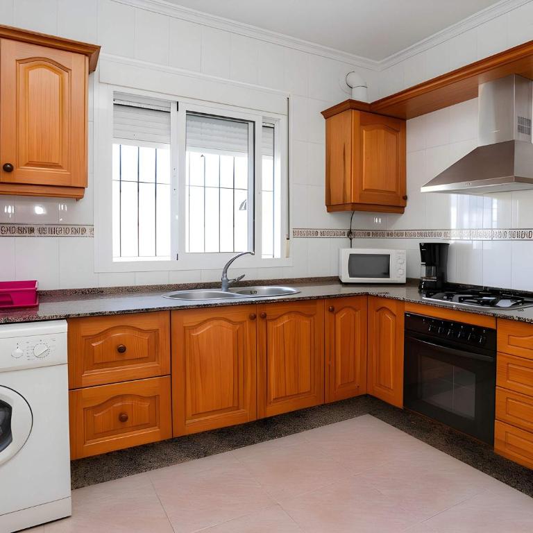 Chalet con piscina privada y zona de barbacoa cerca del pueblo - Casa Vacanze - 17