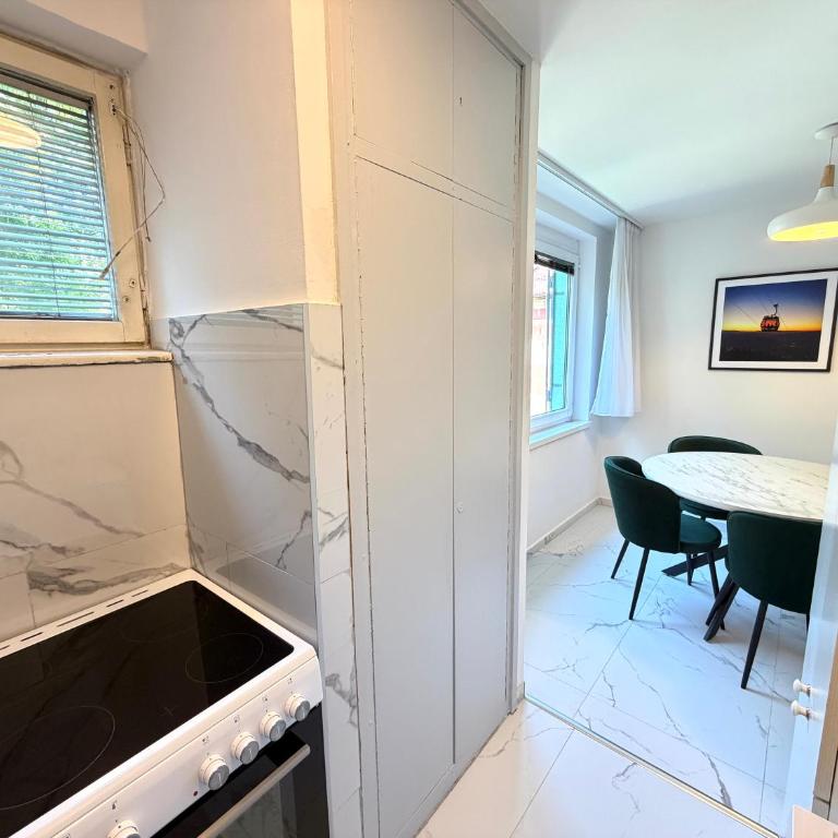 Bravo Apartment - with Garage Parking - One-Bedroom Apartment - 21