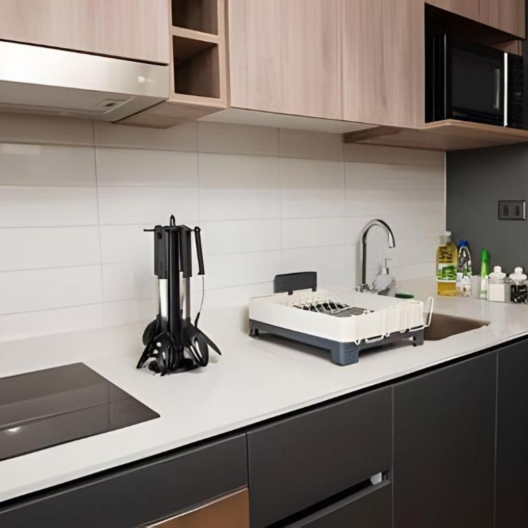 Studio Next to Metro & Mall - Suite Junior Deluxe - 11