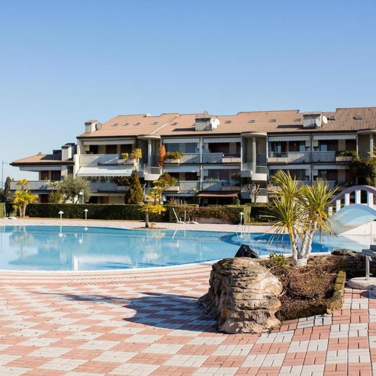 Delux Green Residence Apartment Sirmione - Appartamento - 41