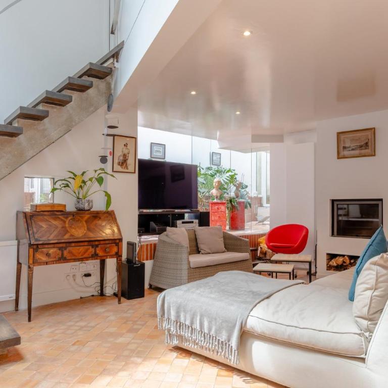 Unique 4BR Architect House with Private Terrace - Maison de Vacances - 16