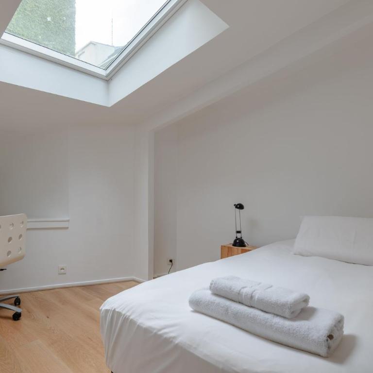 Unique 4BR Architect House with Private Terrace - Maison de Vacances - 9