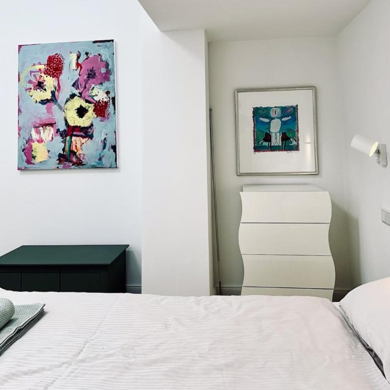 Moderne Wohnung in top Lage - One-Bedroom Apartment - 23
