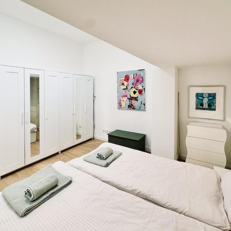 Moderne Wohnung in top Lage - One-Bedroom Apartment - 24