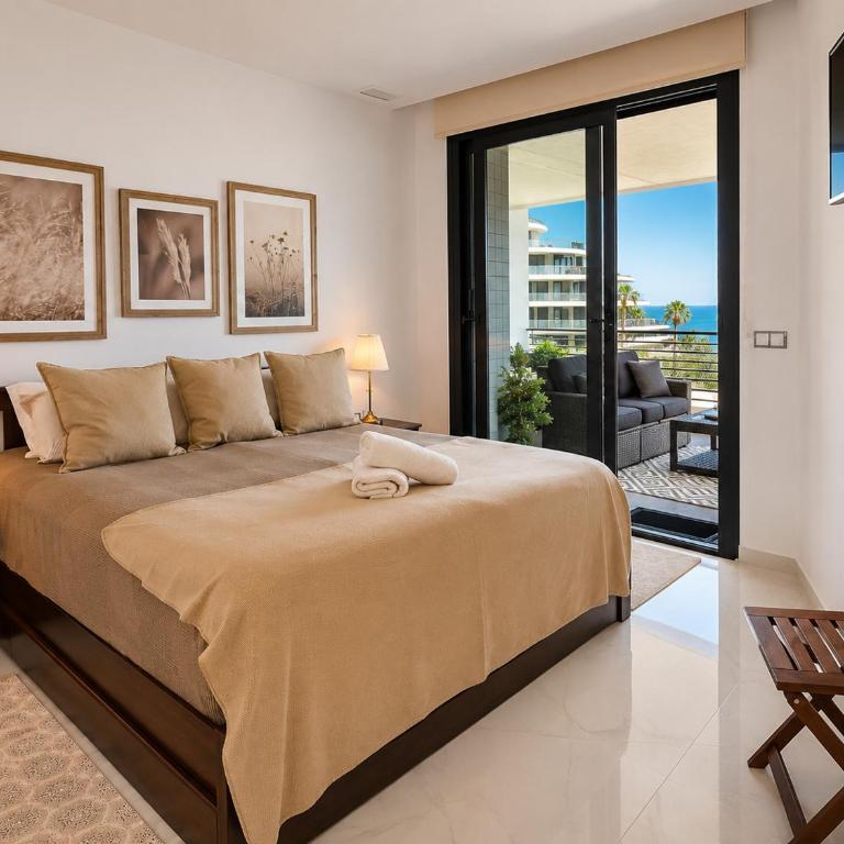 Infinity View Apartments by NRAS - Appartement - Vue sur Piscine - 3
