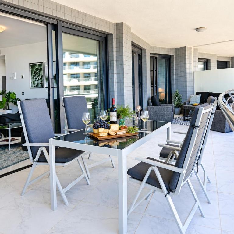 Infinity View Apartments by NRAS - Appartement - Vue sur Piscine - 2