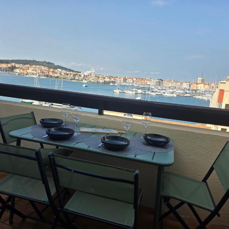 Le belvédère de l'ile - 4pers - Vue sur le port - Parking - Clim - Wifi - Histoire de Clés - Apartment mit 2 Schlafzimmern - 12