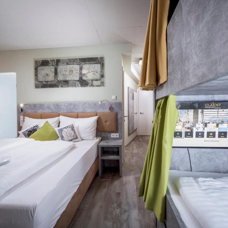 Cubo Sport & Art Hotel - Familienzimmer - 3
