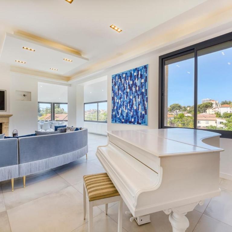Villa Jaliel I Cannes French Riviera I 270m2 I Spa I 10 minutes du centre-ville I 12 personnes - Villa 1 Chambre - 19