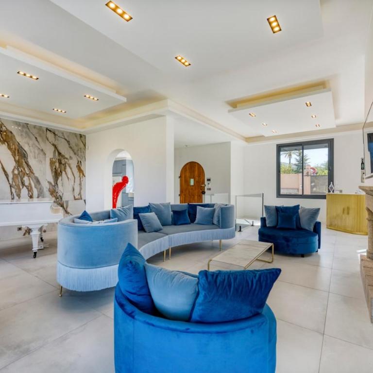 Villa Jaliel I Cannes French Riviera I 270m2 I Spa I 10 minutes du centre-ville I 12 personnes - Villa 1 Chambre - 31