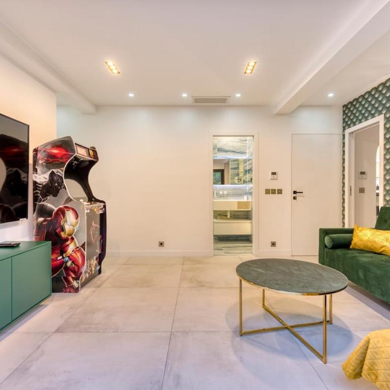 Villa Jaliel I Cannes French Riviera I 270m2 I Spa I 10 minutes du centre-ville I 12 personnes - Villa 1 Chambre - 51