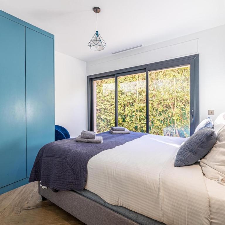 Villa Jaliel I Cannes French Riviera I 270m2 I Spa I 10 minutes du centre-ville I 12 personnes - Villa 1 Chambre - 66