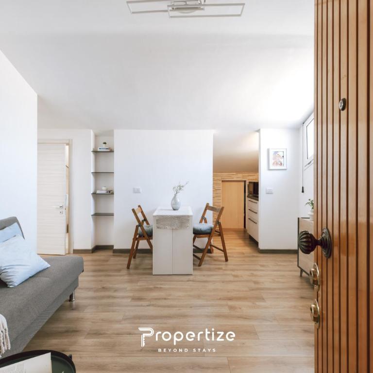 Mansarda con vista a Cagliari by Propertize - Appartamento con Balcone - 30