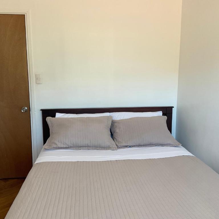 Hostal Recreo - Habitación Doble con baño privado externo - 4