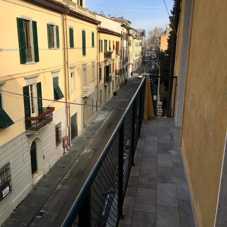 Large renovated apartment in the center of Pisa - Appartamento Premium con 3 Camere da Letto e Balcone - 11