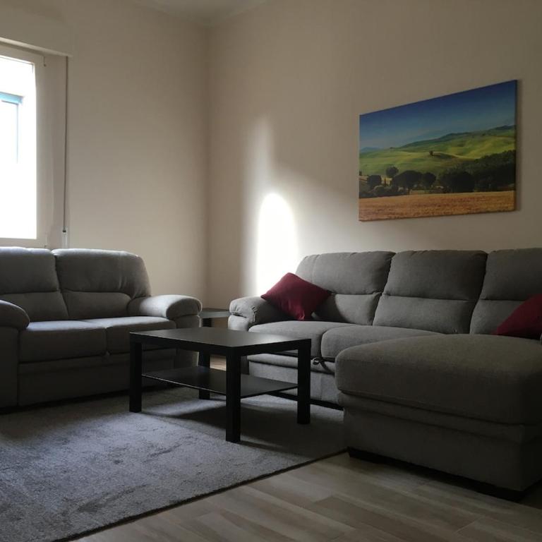 Large renovated apartment in the center of Pisa - Appartamento Premium con 3 Camere da Letto e Balcone - 48