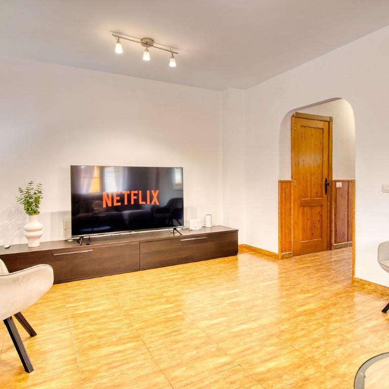 4BR Wellness Villa- Pool, Sauna, Gym - Villa - 17