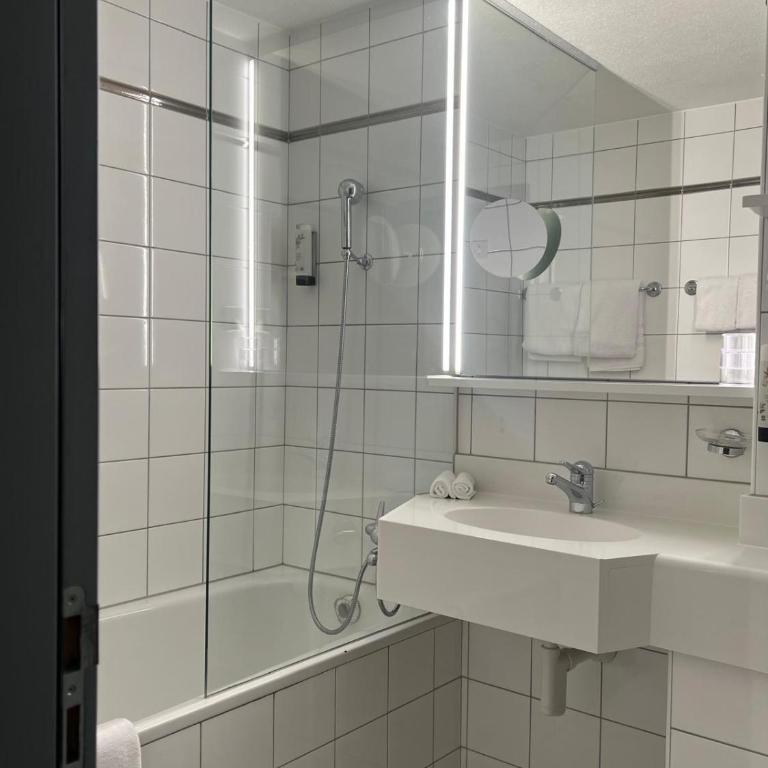 Boutique Hotel Stockalperhof - Family Room - 7