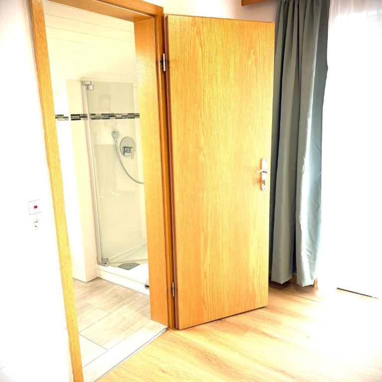 Gästehaus Kling - Apartment mit 1 Schlafzimmer - 10