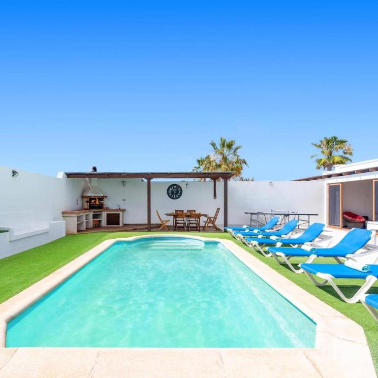 Villa Almas Blancas by Villa Plus - Villa - 2