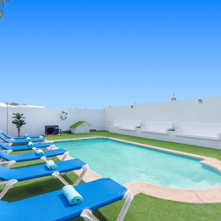 Villa Almas Blancas by Villa Plus - Villa - 17