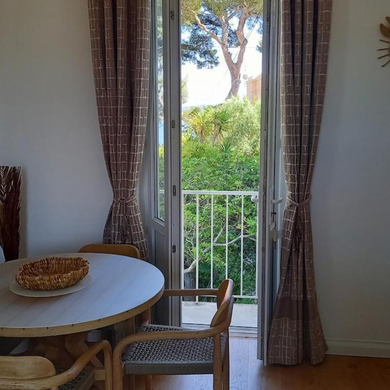 La Cachette - One-Bedroom Apartment - 19