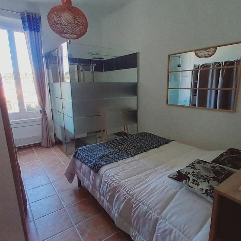 La Cachette - One-Bedroom Apartment - 20