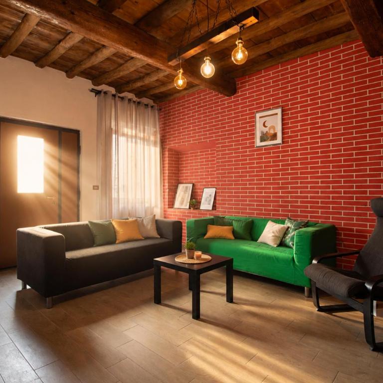 Casa a Firenze - 7 Ospiti, 3 Camere, 2 Bagni, Parcheggi Gratuiti - Bus, Treno, Aeroporto - Three-Bedroom Apartment - 1