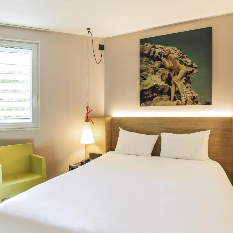 ibis Styles Lyon Centre Confluence - Chambre Familiale Standard - 7