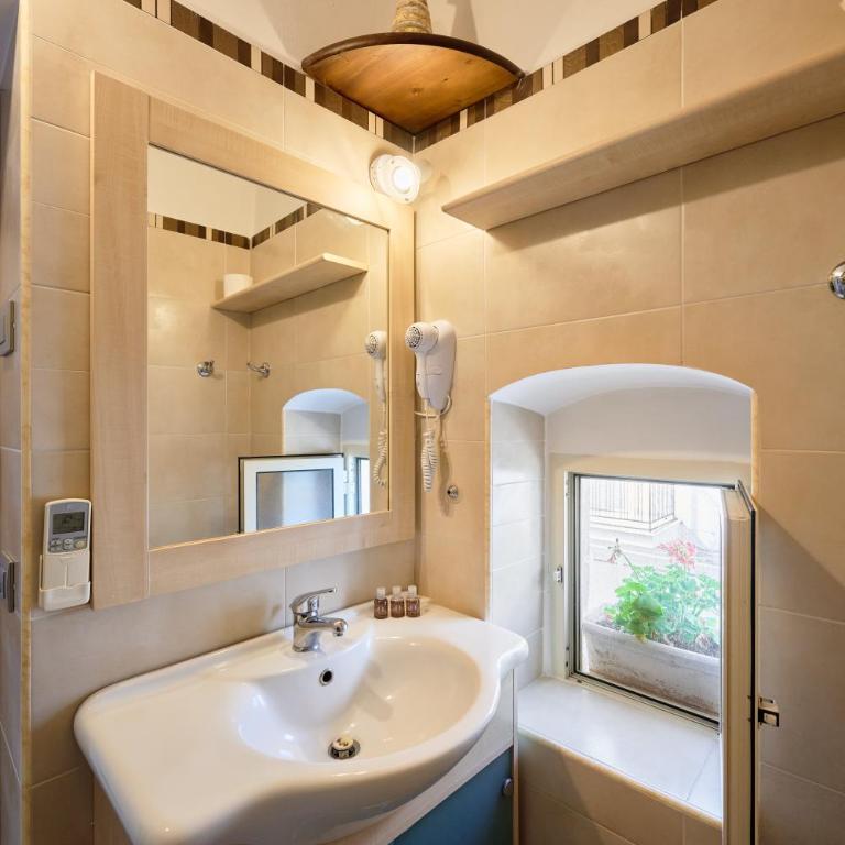 B&B Soldano - Camera Tripla Classic - 10