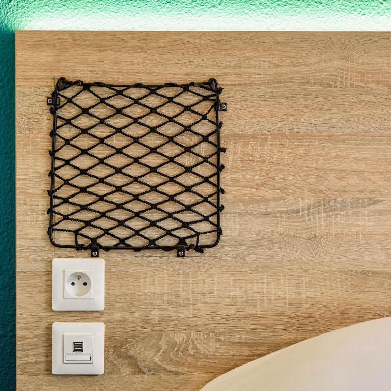 hotelF1 Dijon Nord - Chambre Cabrio avec Salle de Bains Privative - 7