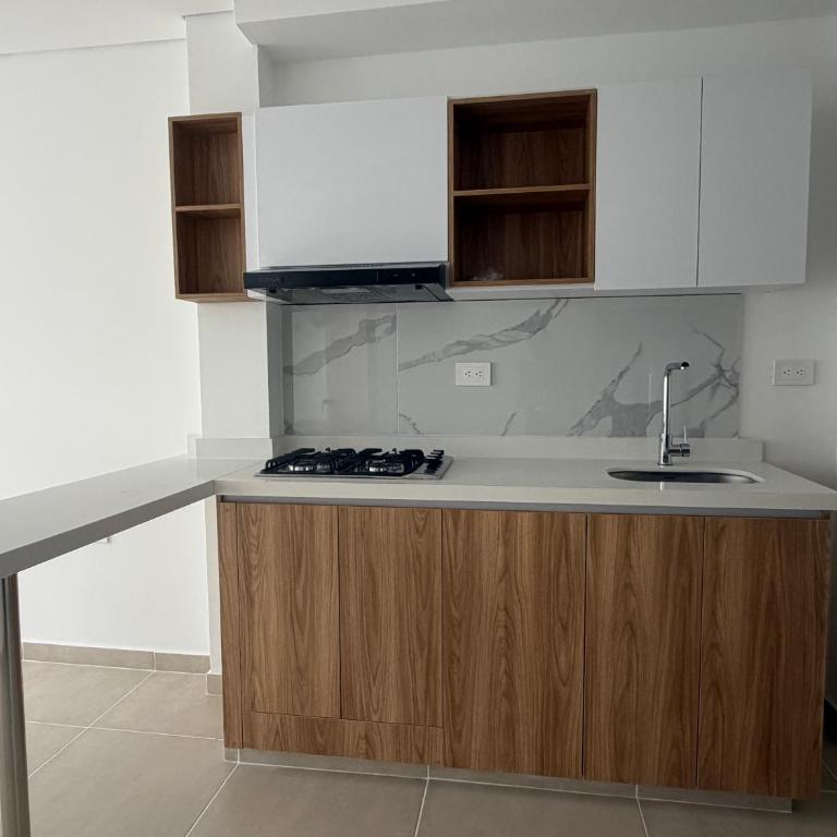 Apartaestudio NUEVO, Confort y ubicación estratégica - Apartamento de 1 dormitorio - 1