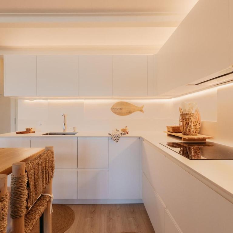 First Line with Pool, Ideal for Families - Two-Bedroom Apartment - 22