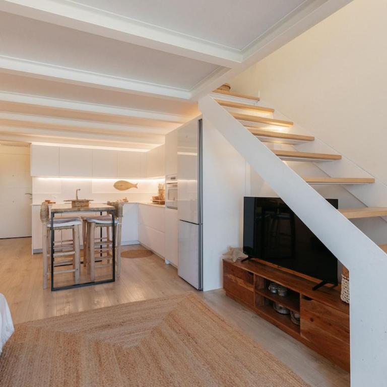 First Line with Pool, Ideal for Families - Two-Bedroom Apartment - 39