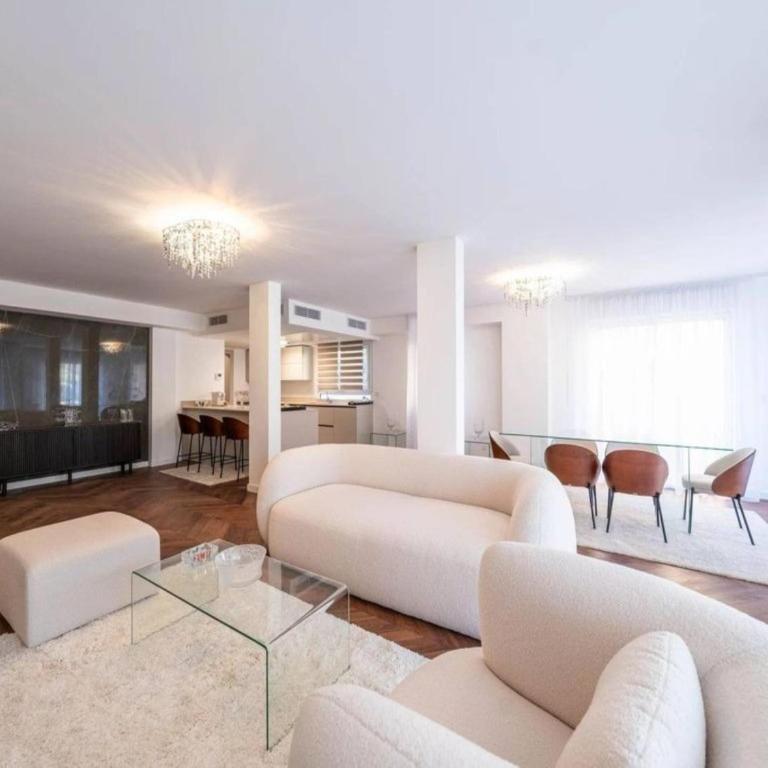 Charmant 5 pièces au cœur de Nice - Appartement 4 Chambres Deluxe - 1