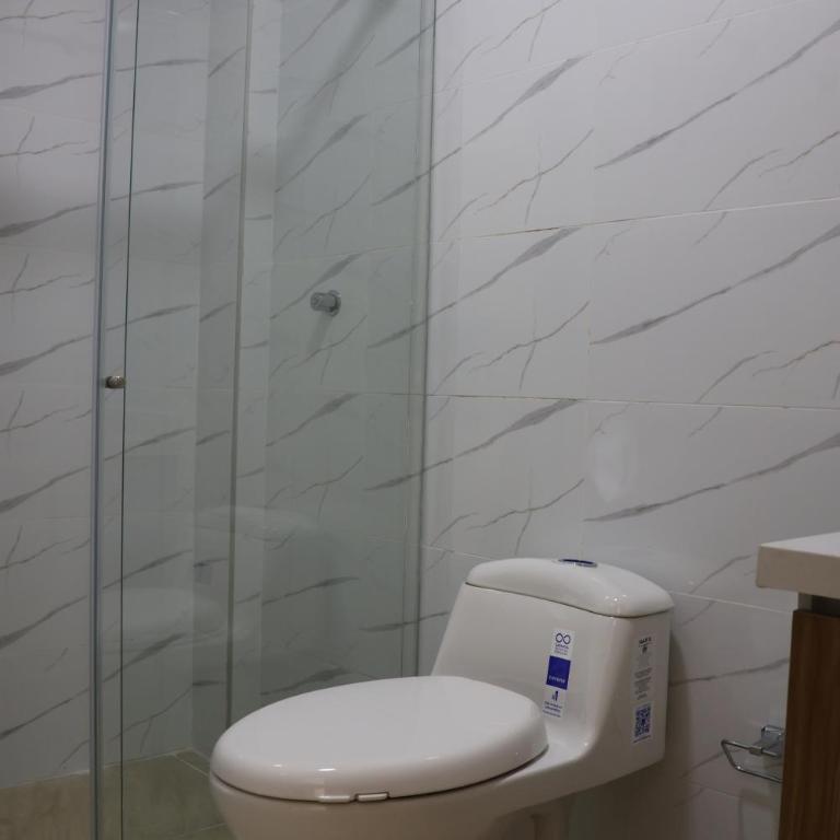 Apartaestudio NUEVO, Confort y ubicación estratégica - Apartamento de 1 dormitorio - 2