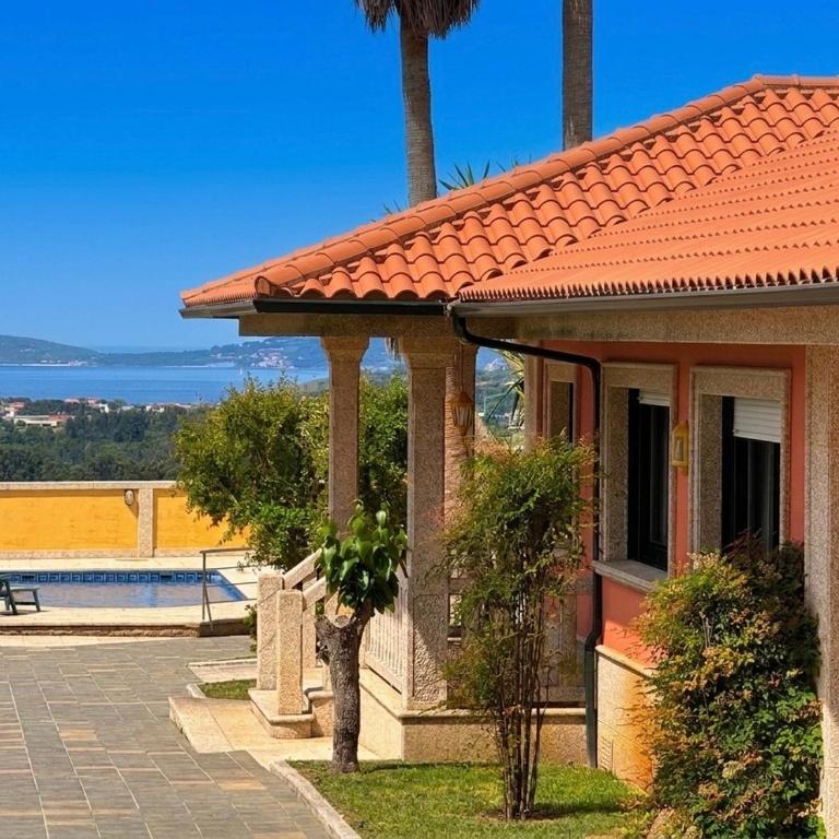 La Pepa Sanxenxo - Three-Bedroom House - 6