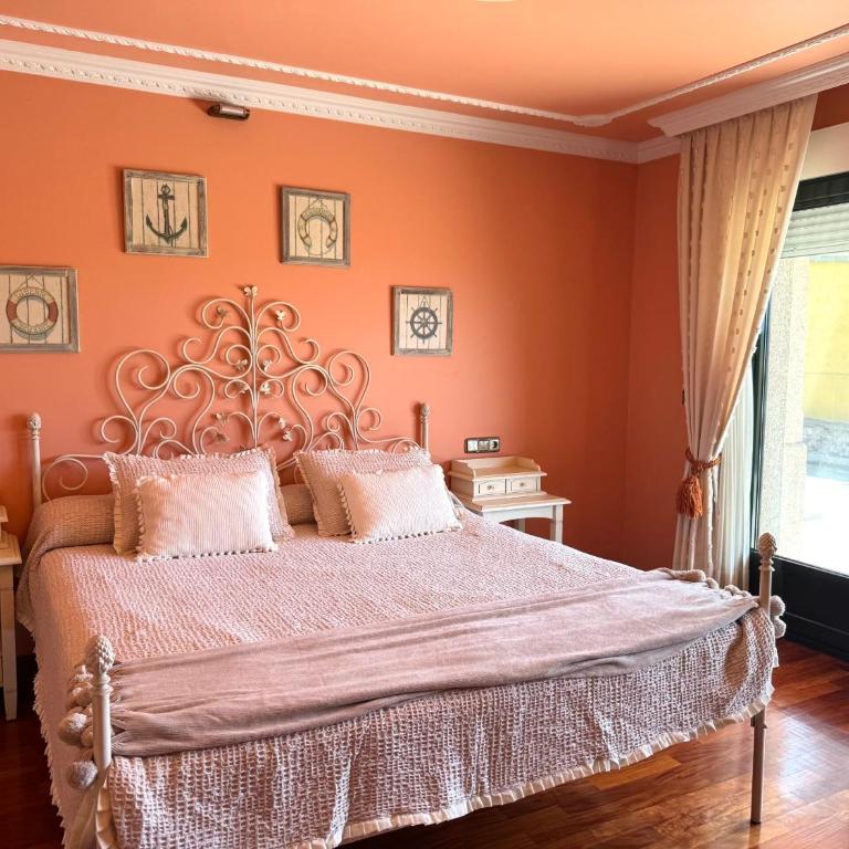 La Pepa Sanxenxo - Three-Bedroom House - 16