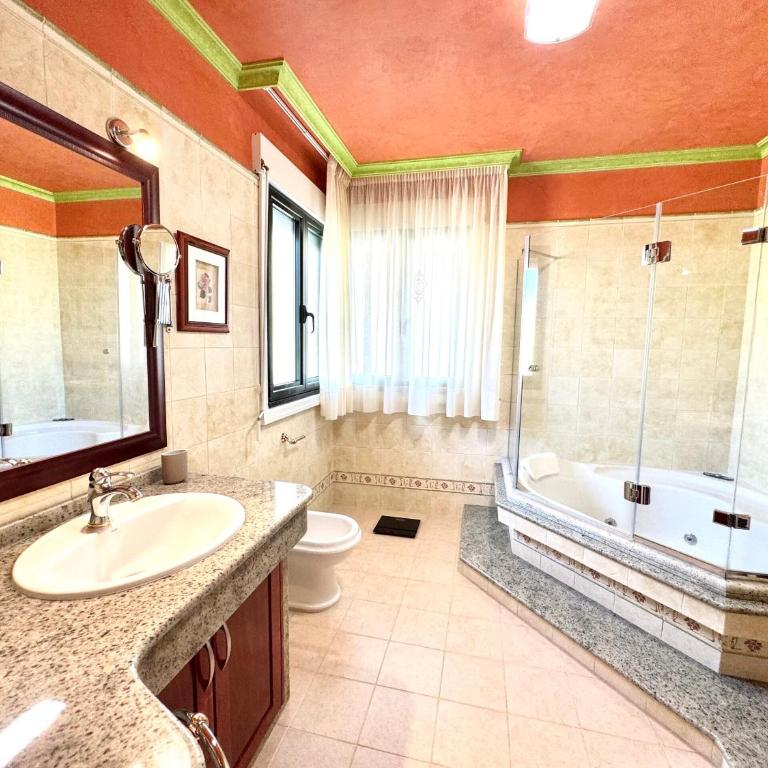 La Pepa Sanxenxo - Three-Bedroom House - 17