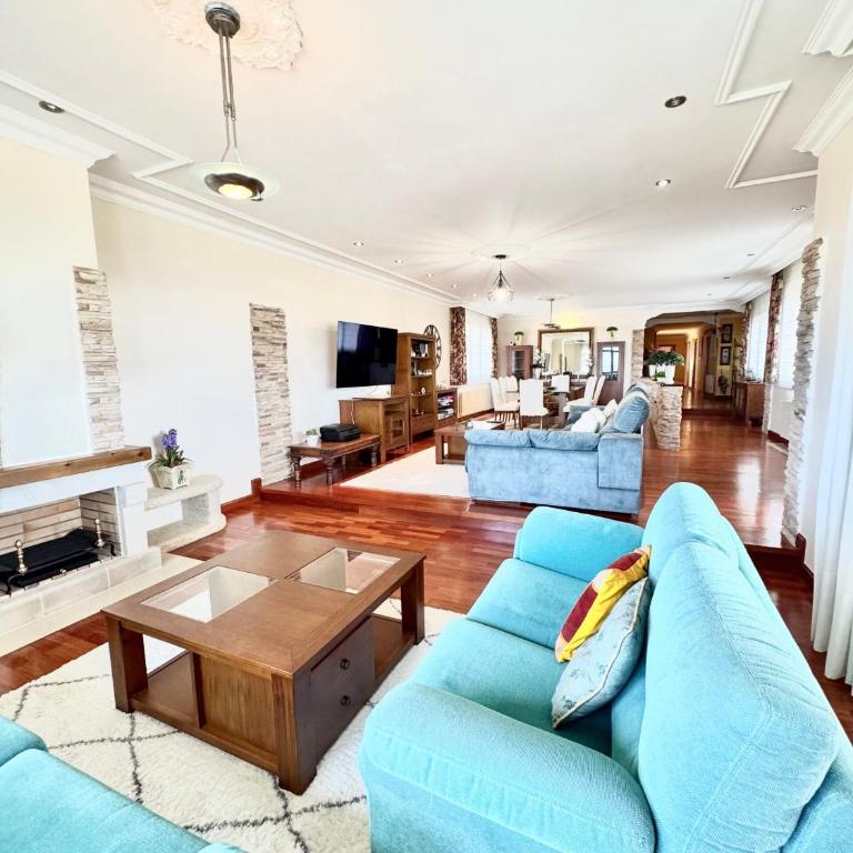 La Pepa Sanxenxo - Three-Bedroom House - 23