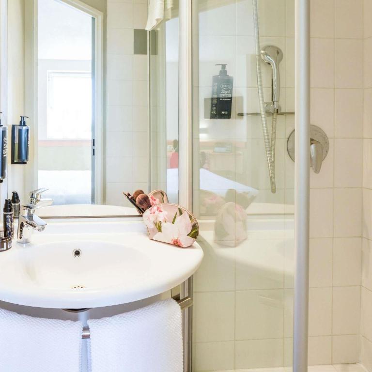 ibis Budget Clermont Ferrand Centre Montferrand - Chambre Familiale - 3