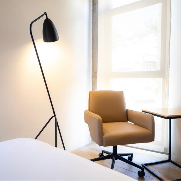 Casa Antena - Three-Bedroom Apartment with Balcony - 41