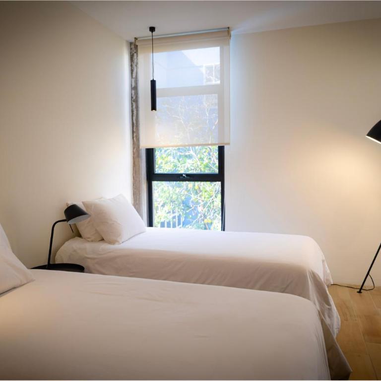 Casa Antena - Three-Bedroom Apartment with Balcony - 43